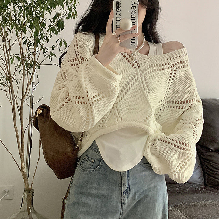Casual knit sweater for women with air stitch pattern Lune London