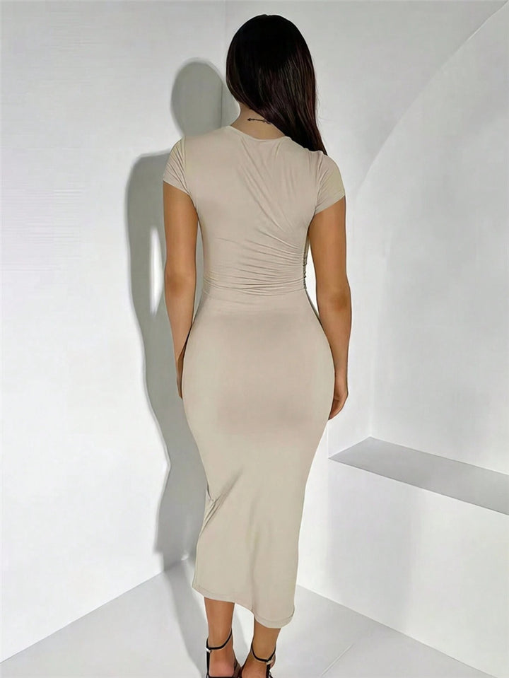 Fitted midi dress for women with short sleeves and round neckline Lune London