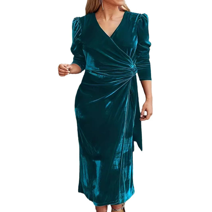 Women’s wrap dress in luxurious velvet with structured puff sleeves and a deep V-neck Lune London