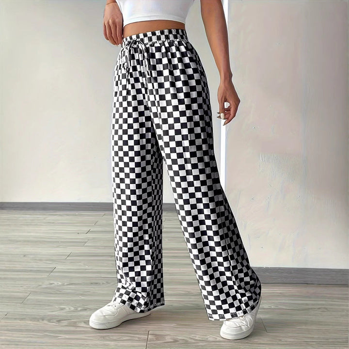 Lune London | Women's Wide Casual Pants with Checkered Pattern and Elastic Waistband