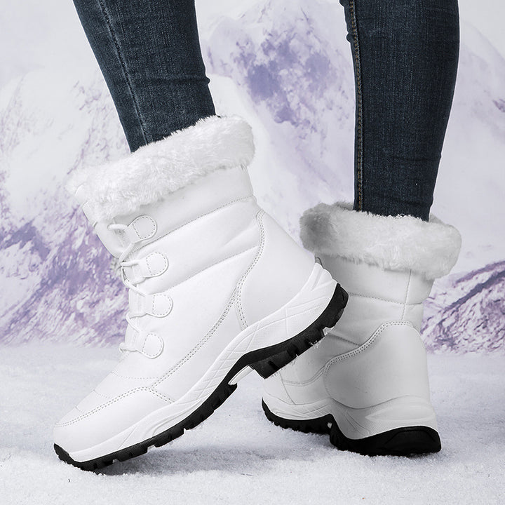 Women’s winter boots with insulating lining and non-slip sole Lune London 1759517081
