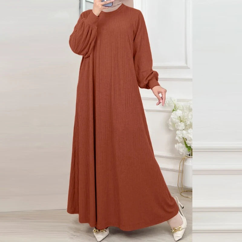 Maxi dress for women with an elegant ribbed pattern and a relaxed fit Lune London