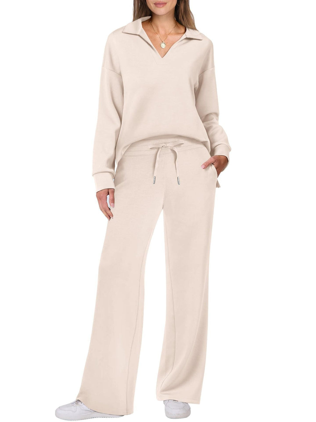 Women's Relaxing Leisure Suit with Large Collar and Comfortable Wide-Cut Pants Chic Und Stil