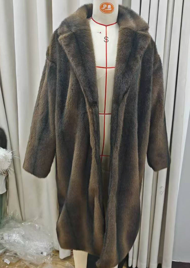 Women’s faux fur coat with classic collar Lune London
