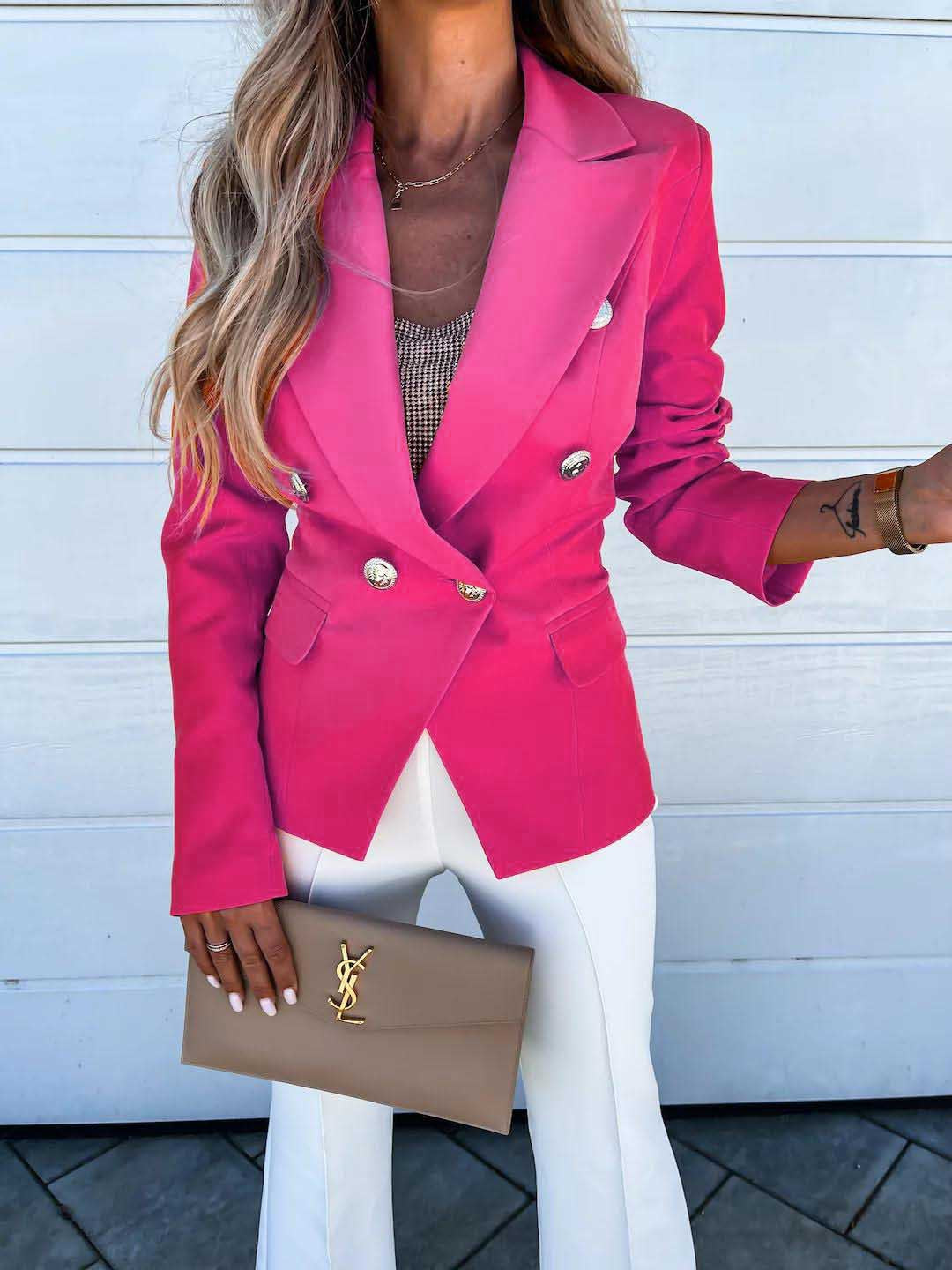 Veste blazer femme mode avec fermeture à double boutonnage et accents élégants Chic & Stil