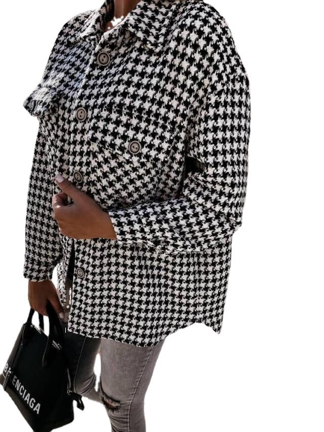 Veste utilitaire pour femmes avec deux poches poitrine et design structuré Chic & Stil