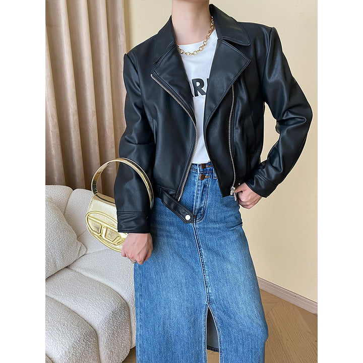 Women's fashionable synthetic leather jacket in biker style Chic & Stil