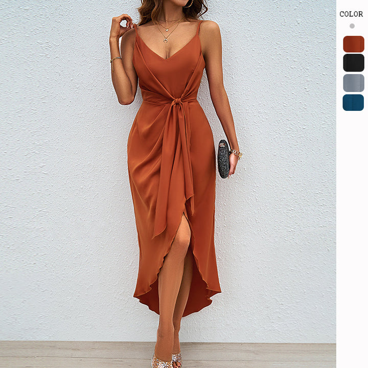 Elegant dress for women with a delicate V-neckline and an asymmetrical hem Chic & Stil