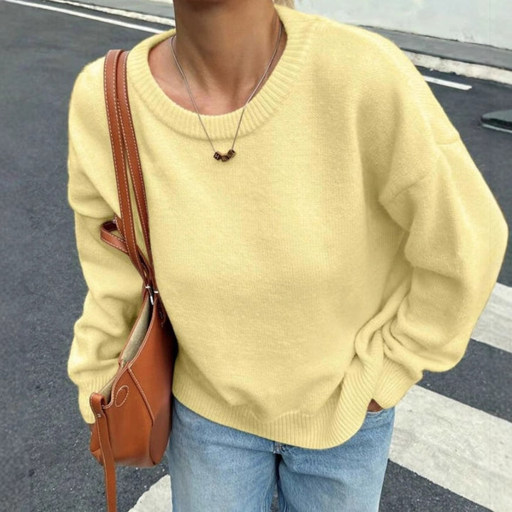 Comfortable sweater for women with boat neckline and off-shoulder Lune London