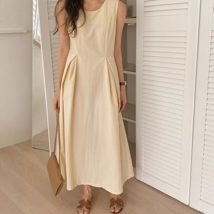 Classic A-line maxi dress for women Lune London