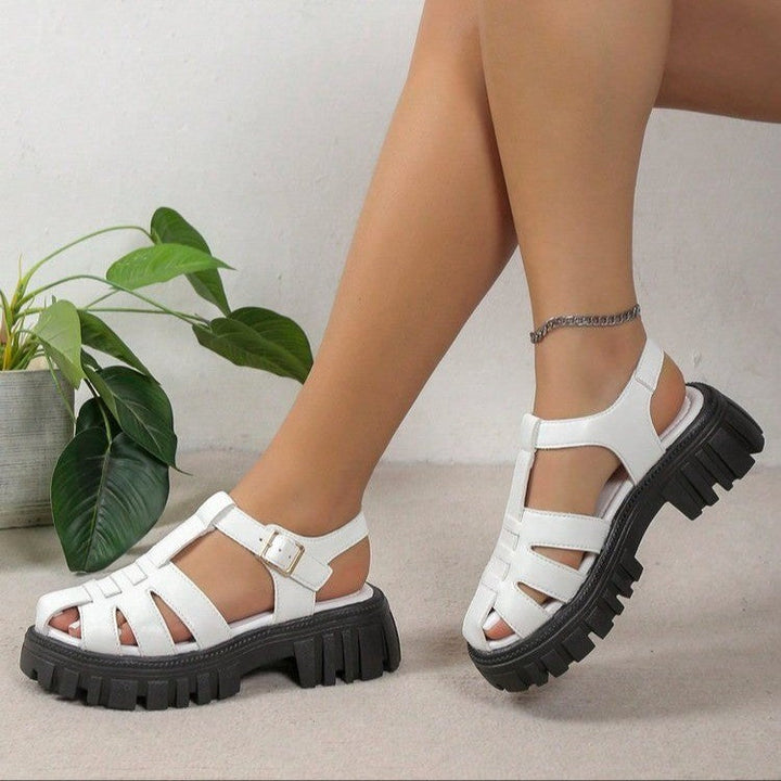 Women’s Bock Sandals with Sturdy Platform and Fashionable Strap Design Lune London