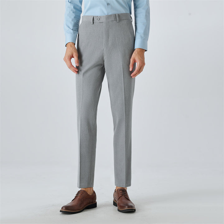 Elegant suit trousers for men with a slim fit and fine pattern Lune London