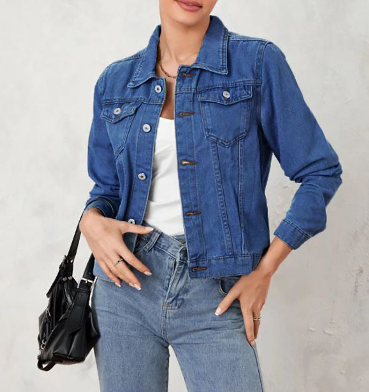 Veste en jean pour femmes au design classique et moderne avec silhouette cintrée Chic & Stil