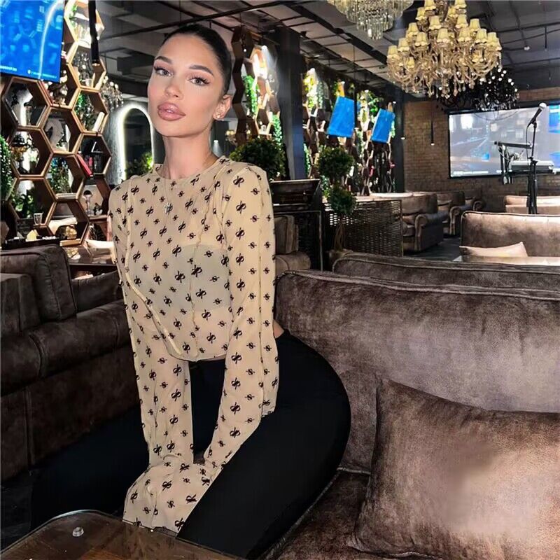 Women's Transparent Top with Long Sleeves and Delicate Pattern Lune London