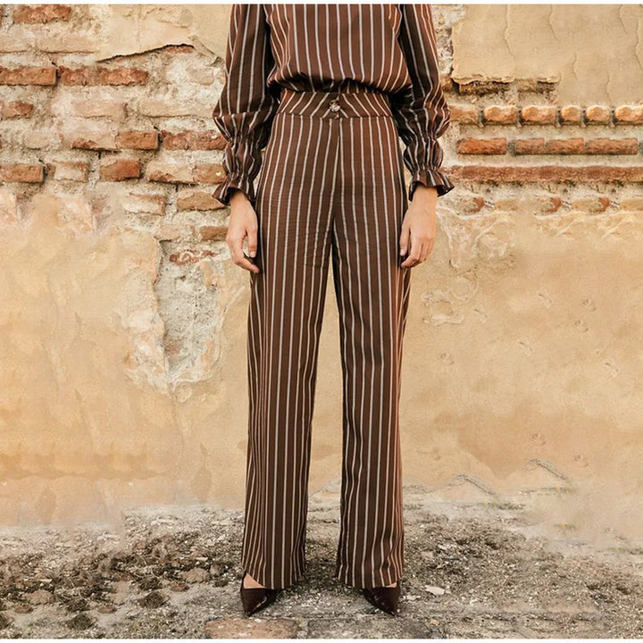 Striped suit set for women with voluminous sleeves and gathered details Lune London