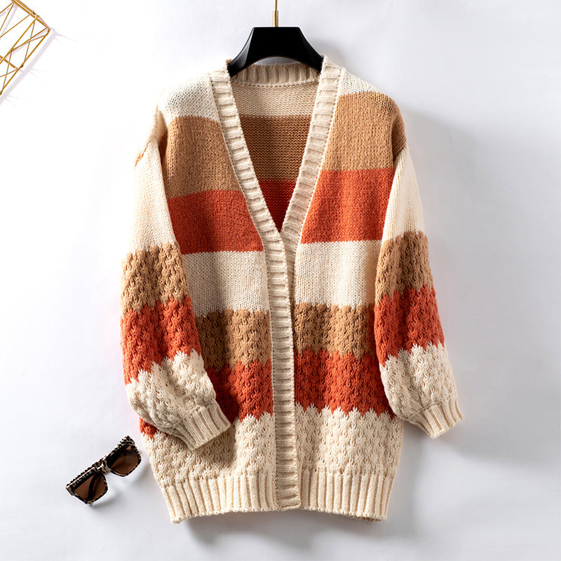 Knitted women's jacket with a trendy block design and an airy texture Lune London