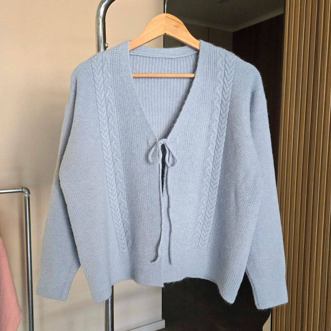 Women’s knit jacket with cable pattern and decorative drawstring Lune London