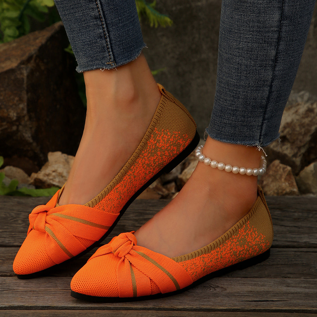 Elegant ballerinas for women with bow decoration and pointed shoe design Lune London