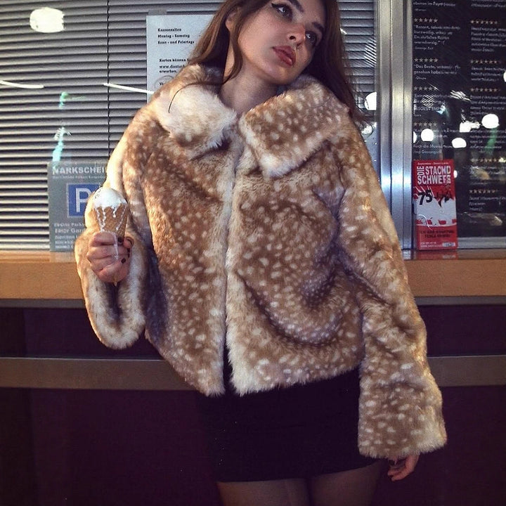 Ladies faux fur coat with wide collar and pretty ruffles Lune London