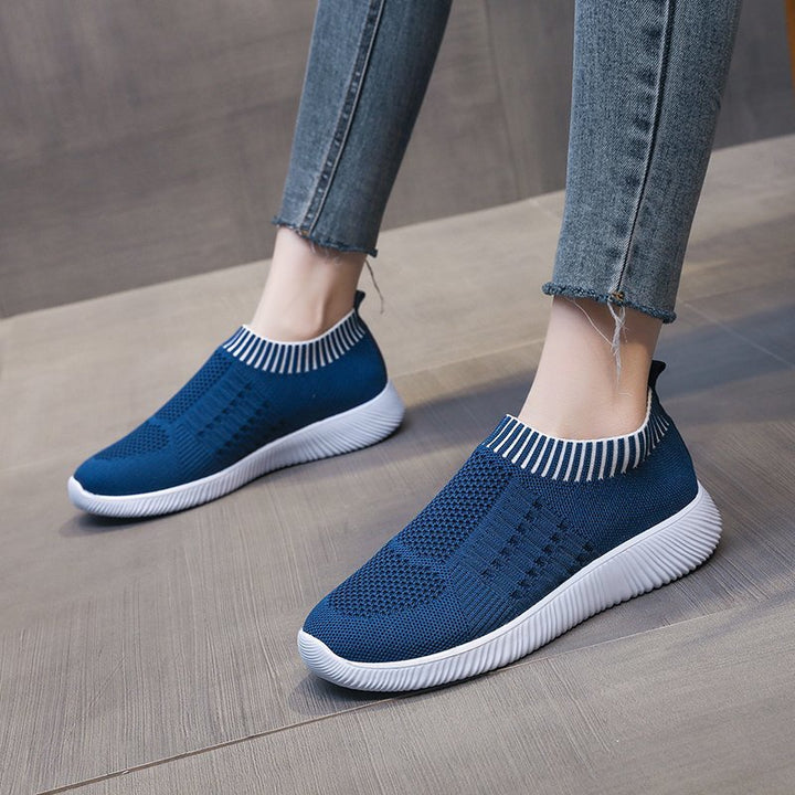 Breathable Slip-On sneakers for women with stretchy knit upper Lune London