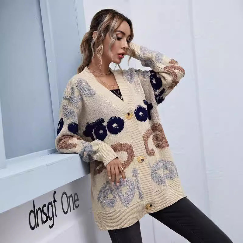 Ladies Grobtricot Cardigan with colorful pattern Lune London