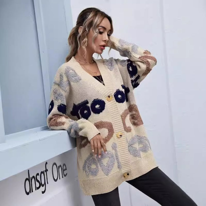 Ladies Grobtricot Cardigan with colorful pattern Lune London