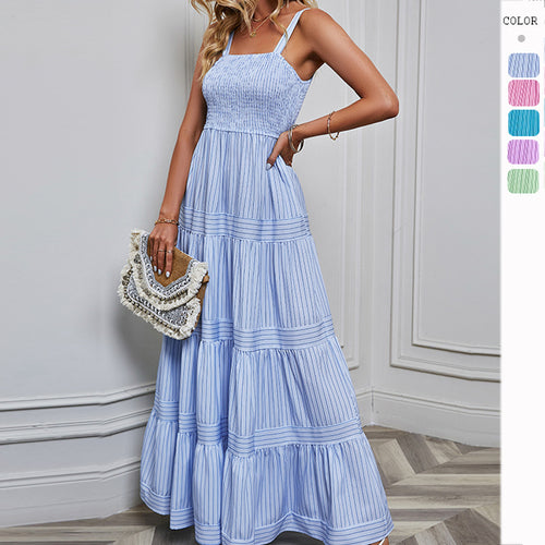 Maximalist pleated dress for women with elastic top and voluminous skirt Chic & Stil
