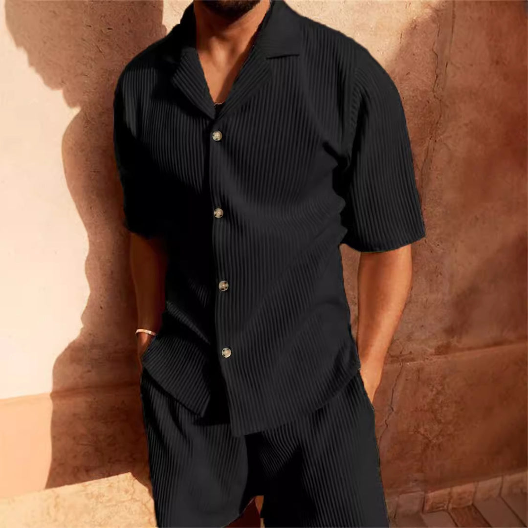 Short-sleeved shirt for men and shorts with structured design Lune London