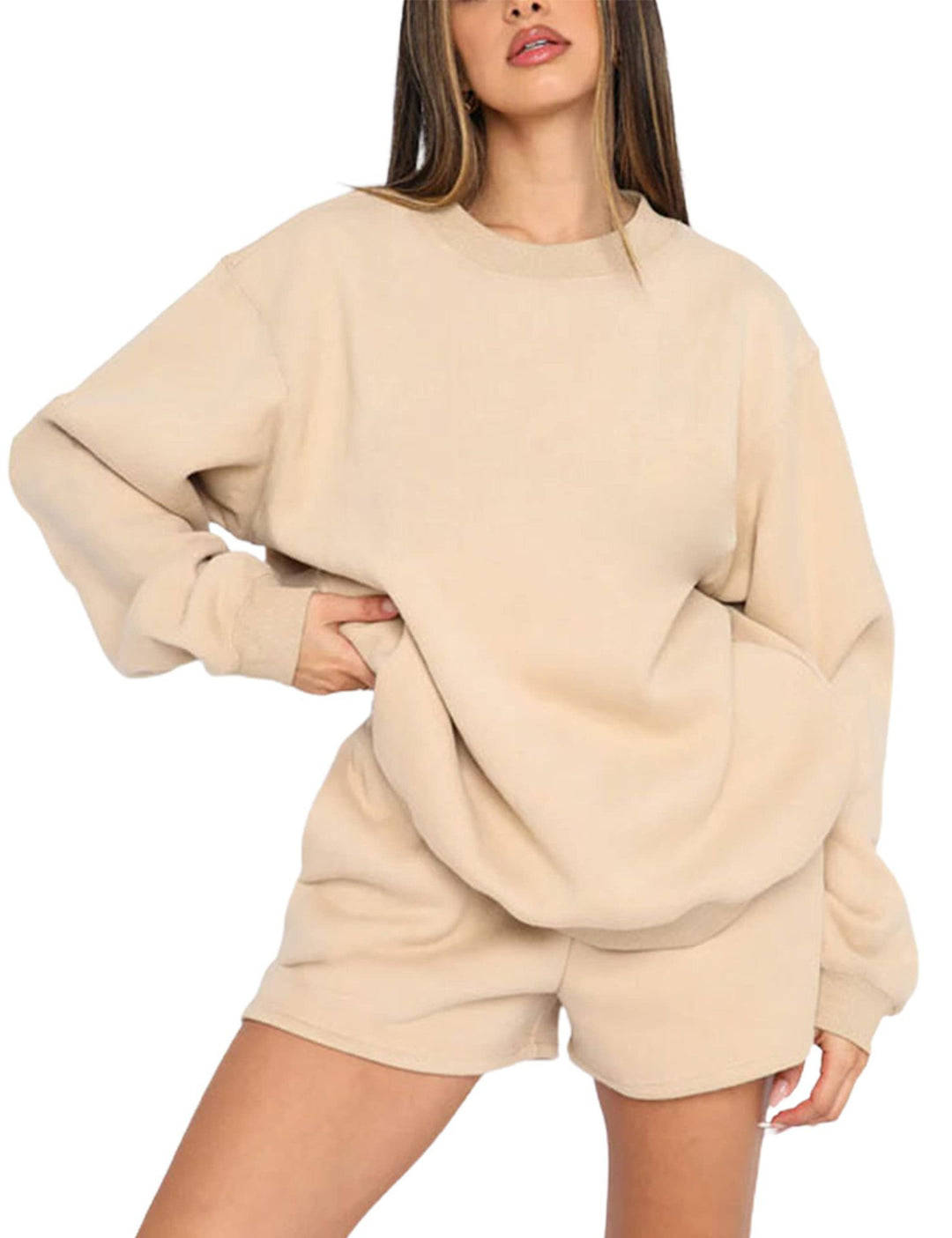 Lune London women's sporty sweatshirt and shorts set