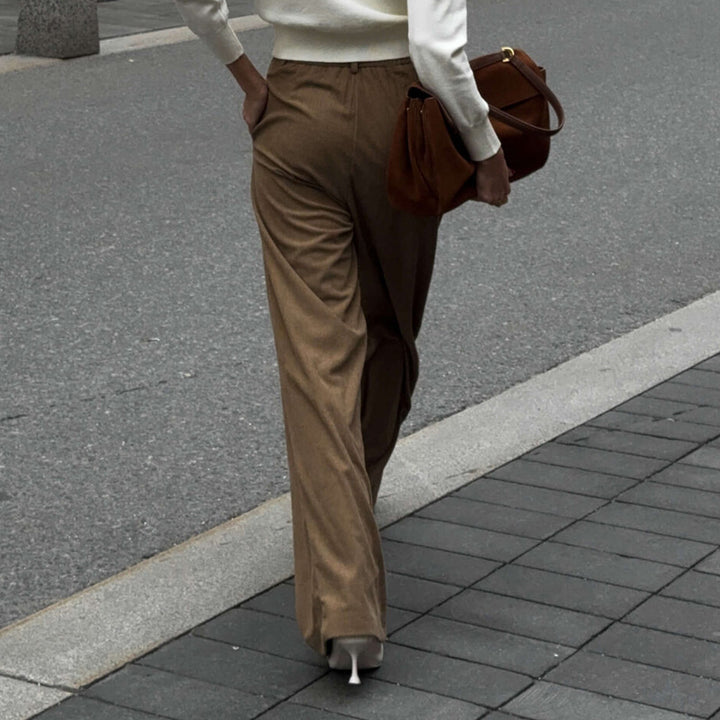 Wide corduroy pants for women with pleats Lune London