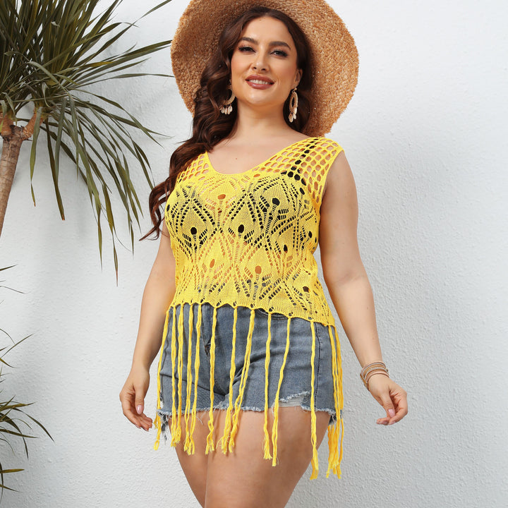 Ladies crochet fringes covered bath Top Lune London