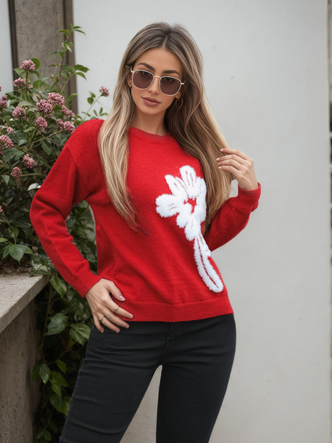 Women's sweater with 3D floral pattern Lune London