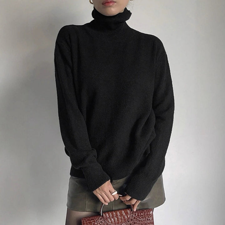Ladies elegant turtleneck sweater in fine wool Lune London