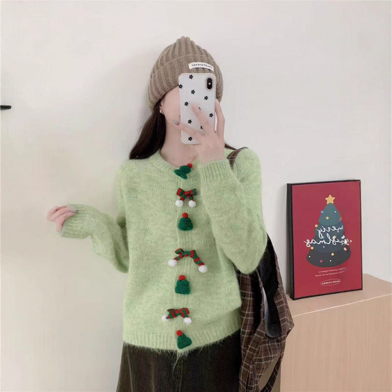 Cardigan pour femmes avec des appliqués festifs et des détails de boutons Chic & Stil