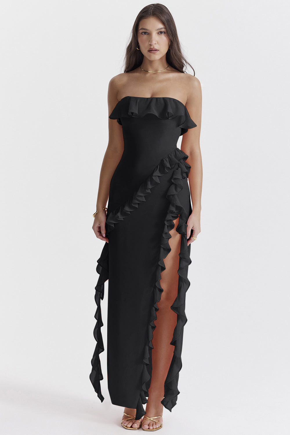 Maxi dress for women with off-shoulder ruffles and slit Chic & Stil