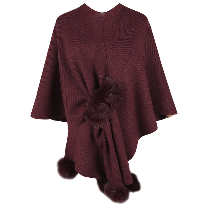 Elegant poncho for ladies with luxurious faux fur trim Lune London