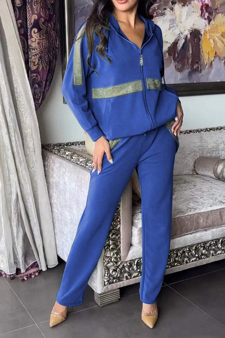 Ensemble de survêtement décontracté pour femmes avec coupe tendance et poches pratiques Chic & Stil
