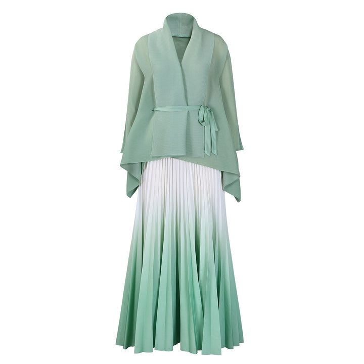 Long pleated dress for women with cape and belt Lune London
