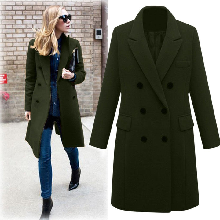 Elegant wool coat for women with double-breasted buttons and pockets Lune London