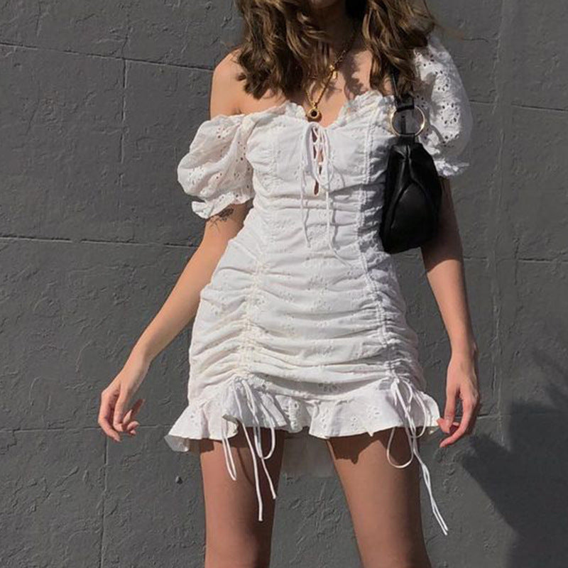 Ladies refined summer cut with ruffle and lace details Lune London