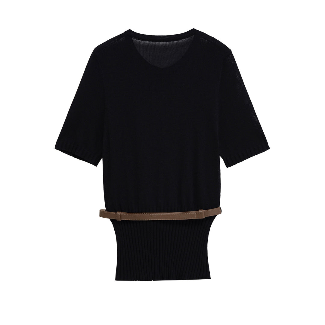 Ladies elegant cardigan with a fitted design Lune London