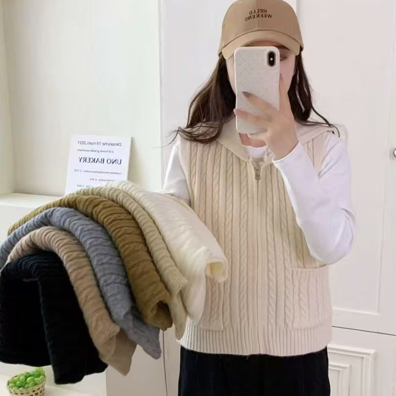 Gilet en tricot pour femmes avec fermeture éclair et motif tricoté élaboré Chic & Stil