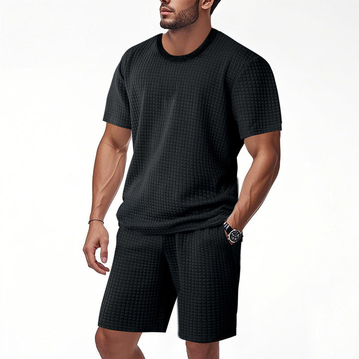 Casual short-sleeved men's set with structured design and practical pockets Lune London