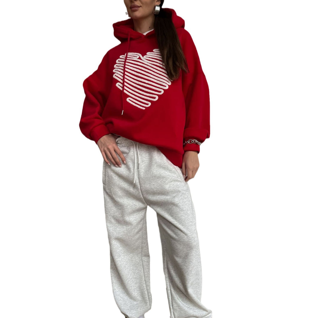 Women's hoodie with a creative heart design and a casual fit Lune London