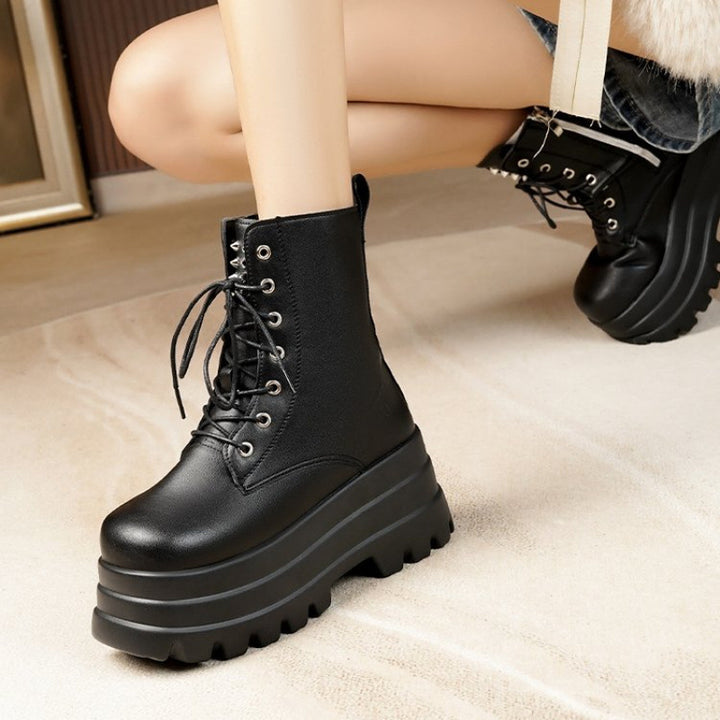 Women’s platform boots with rugged sole profile and high heel Lune London