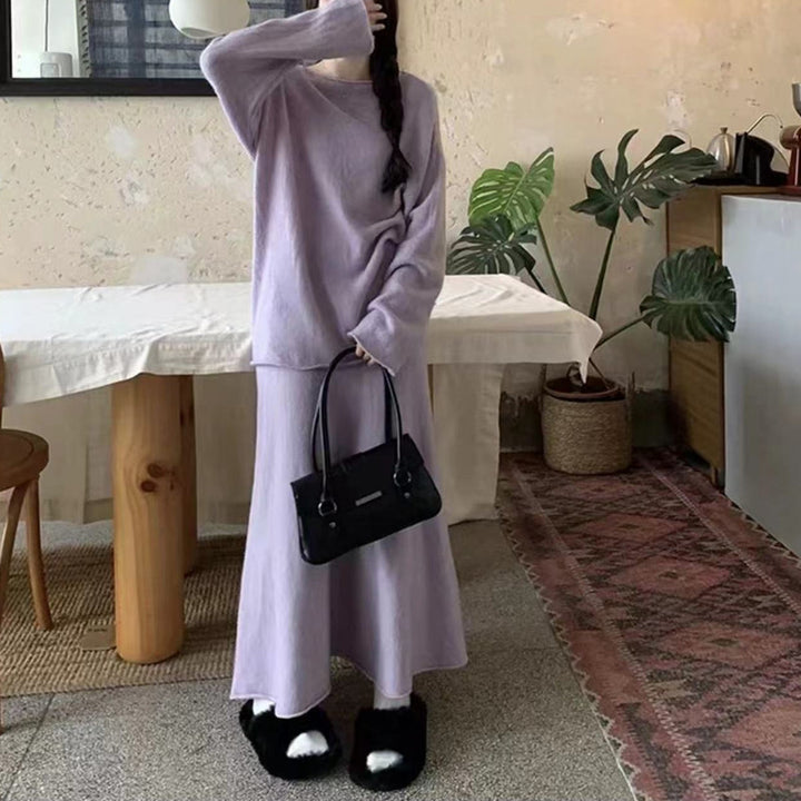Casual knitted dress for women with an elegant off-the-shoulder design and soft material Lune London