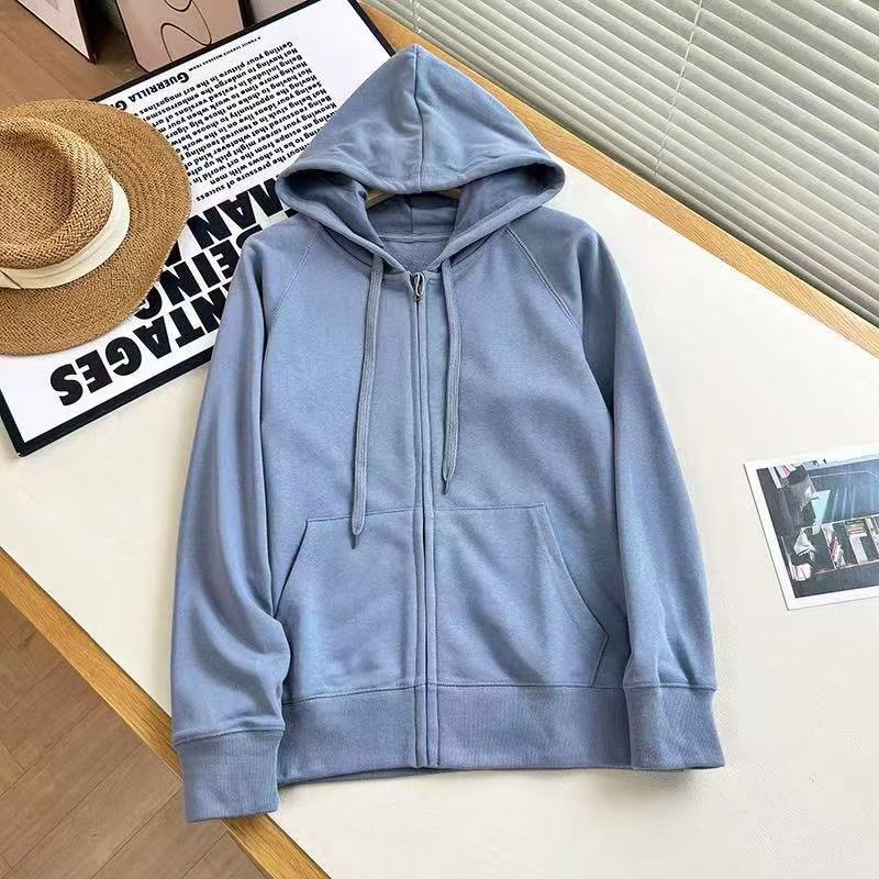 Veste à capuche structurée pour femmes avec zip intégral Chic & Stil