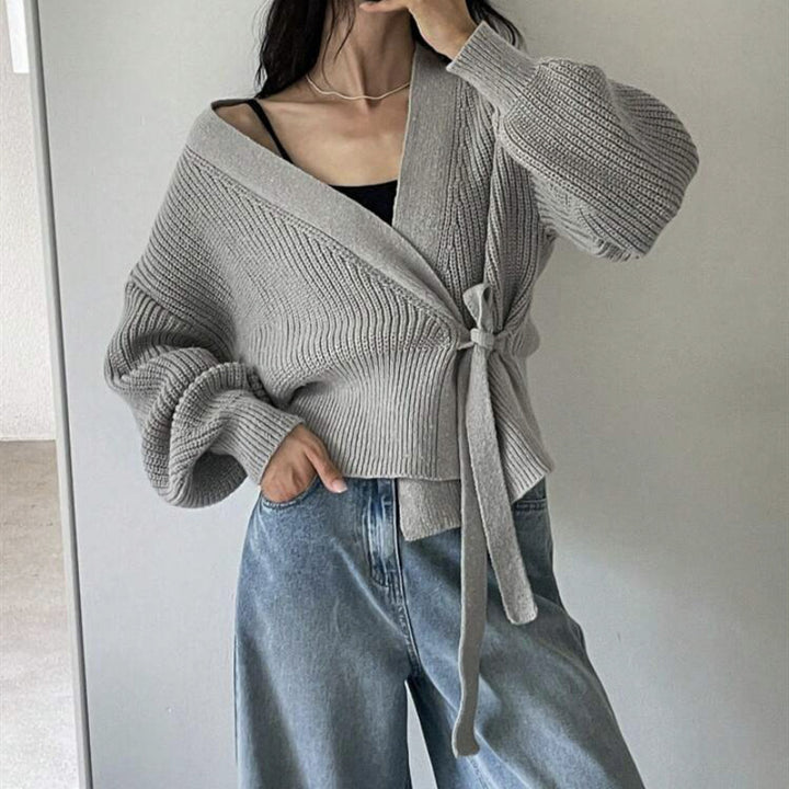 Women’s knit tie jacket with soft material and a casual fit Lune London