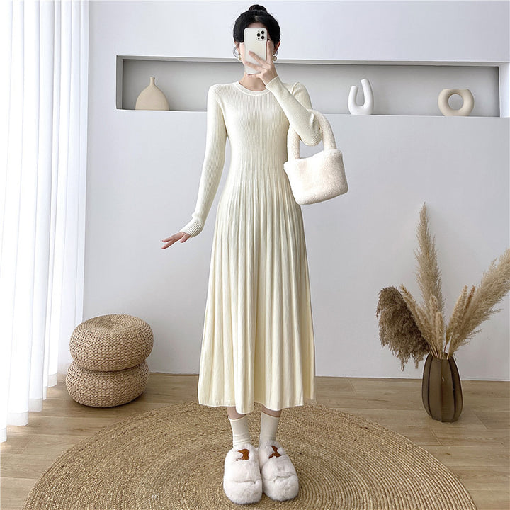 Maxi dress for women with a fine rib design and a narrow cut Lune London