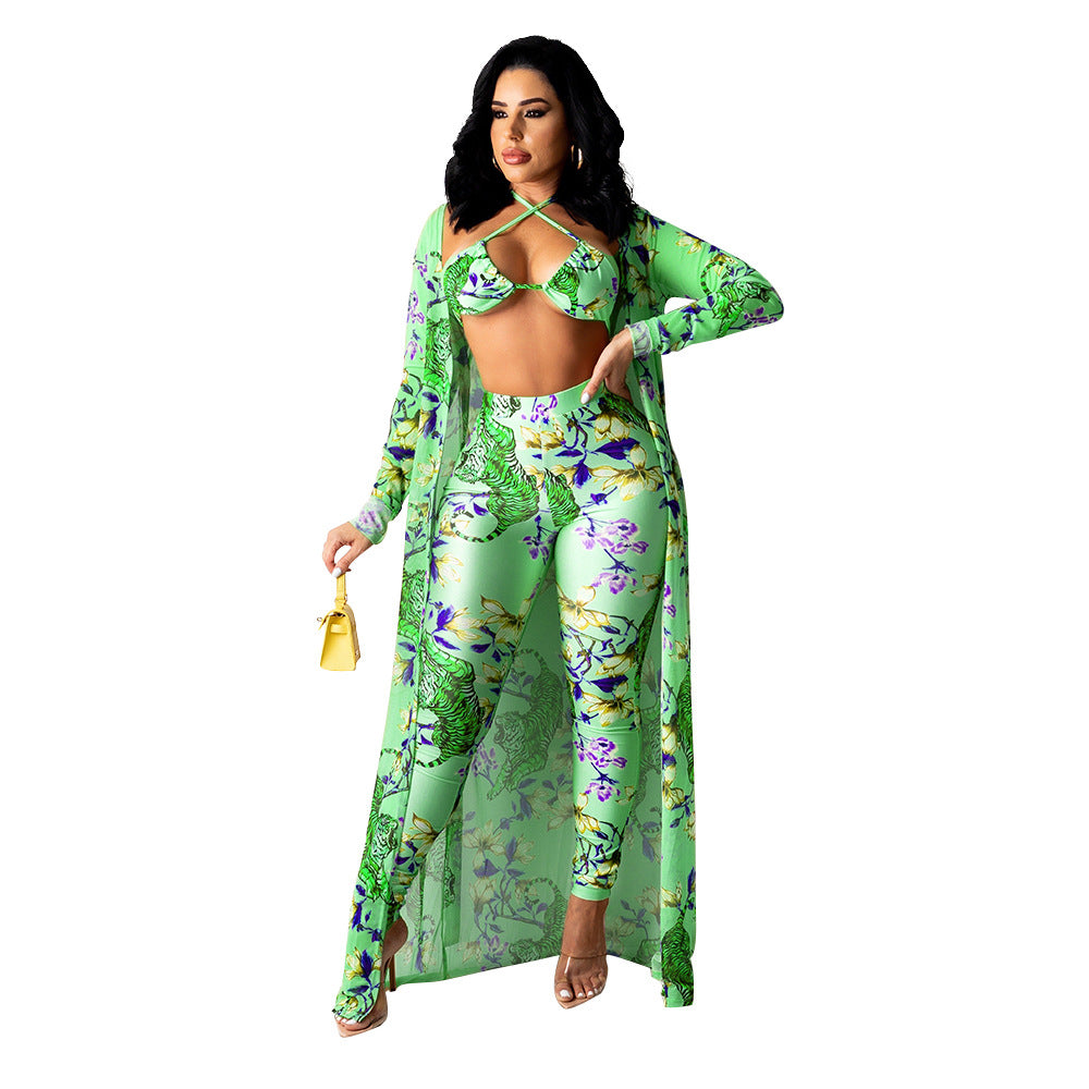 Ladies floral pattern two-piece Lune London